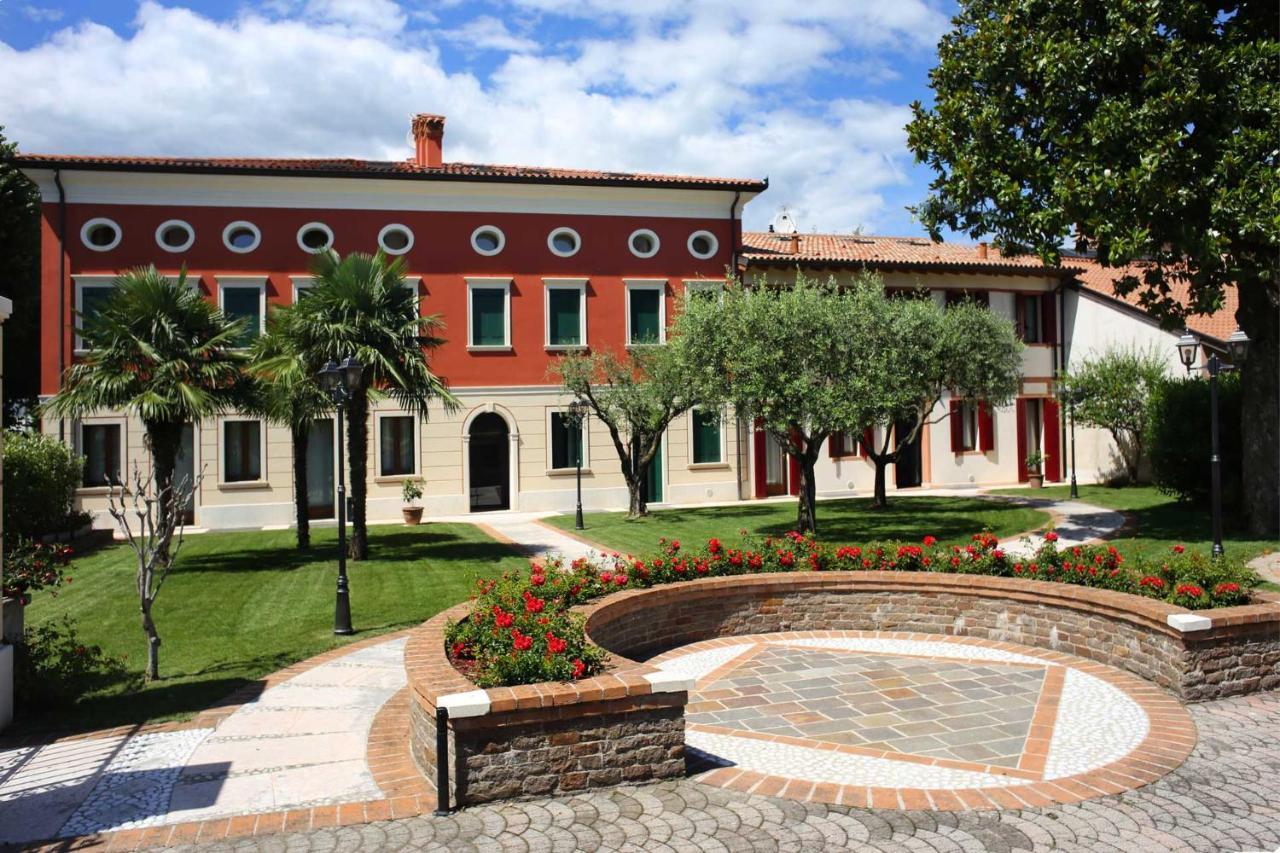 Villa Tiziano Residence Rosà Exterior foto